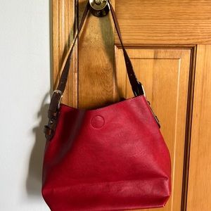 RED LEATHER BAG